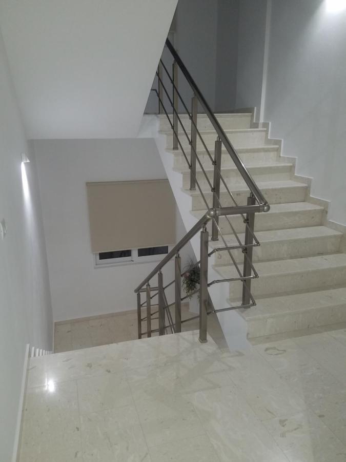Dani'S Apartments Sarandë Exterior foto